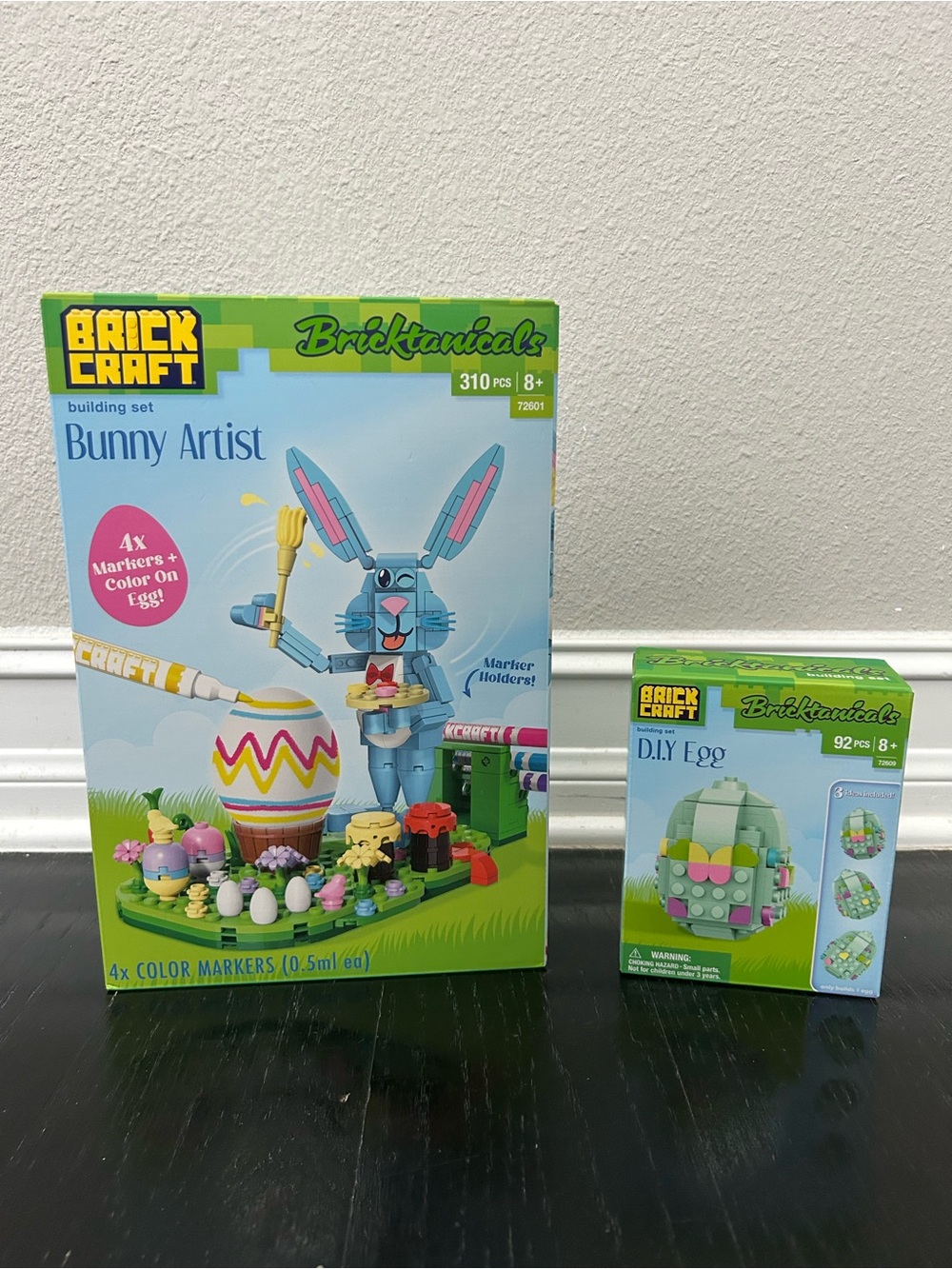 BrickCraft
Bricktanicals Bunny Artist and D.I.Y Egg building sets
